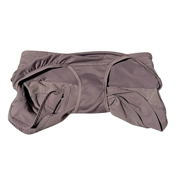 Lululemon Violet Verbena Speed Up 2.5” Athletic Short Size 0 - Picture 8 of 11